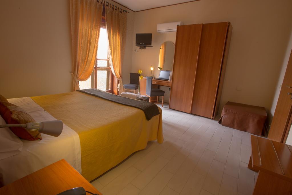 Hotel Pompei 스카파티 객실 사진